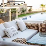 Bliss Complex With Private Pool Βίλα Χερσόνησος