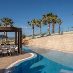 Bliss Complex With Private Pool Χερσόνησος