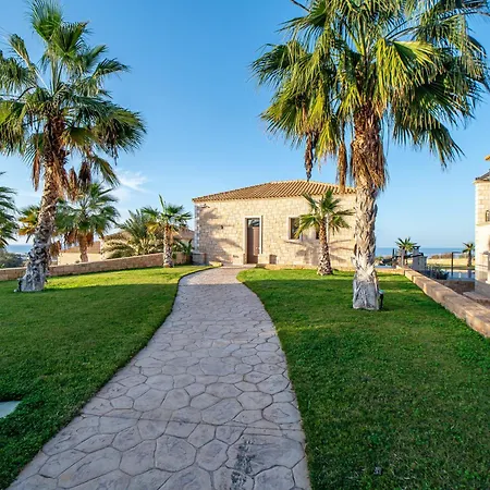 Bliss Complex With Private Pool *