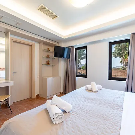 Bliss Complex With Private Pool *