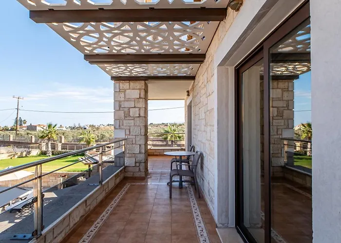 Bliss Complex With Private Pool Hersónissos