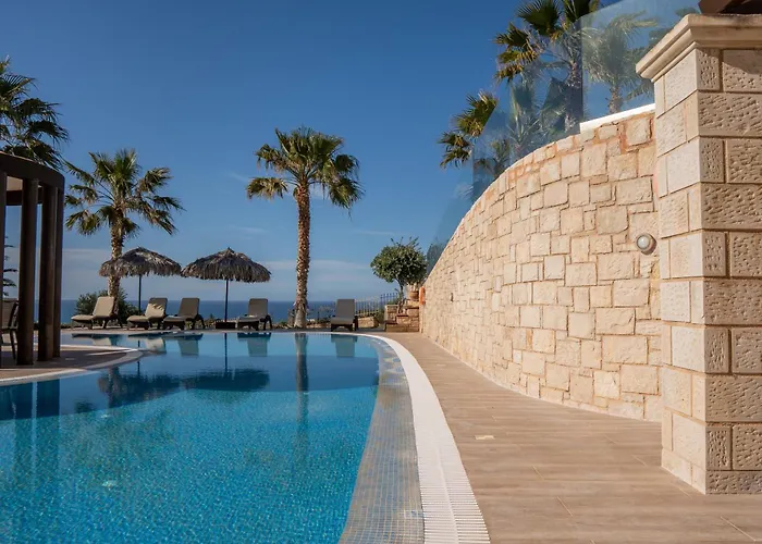 Bliss Complex With Private Pool *