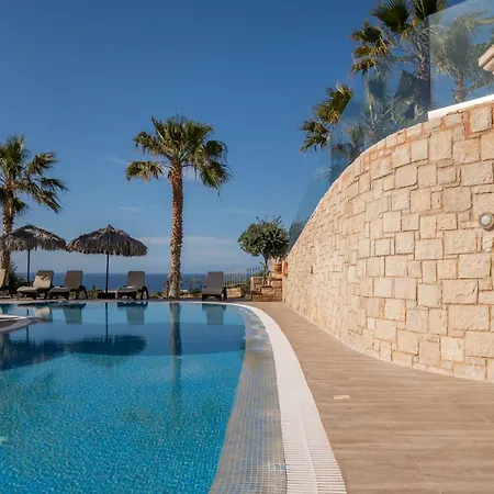 Bliss Complex With Private Pool *